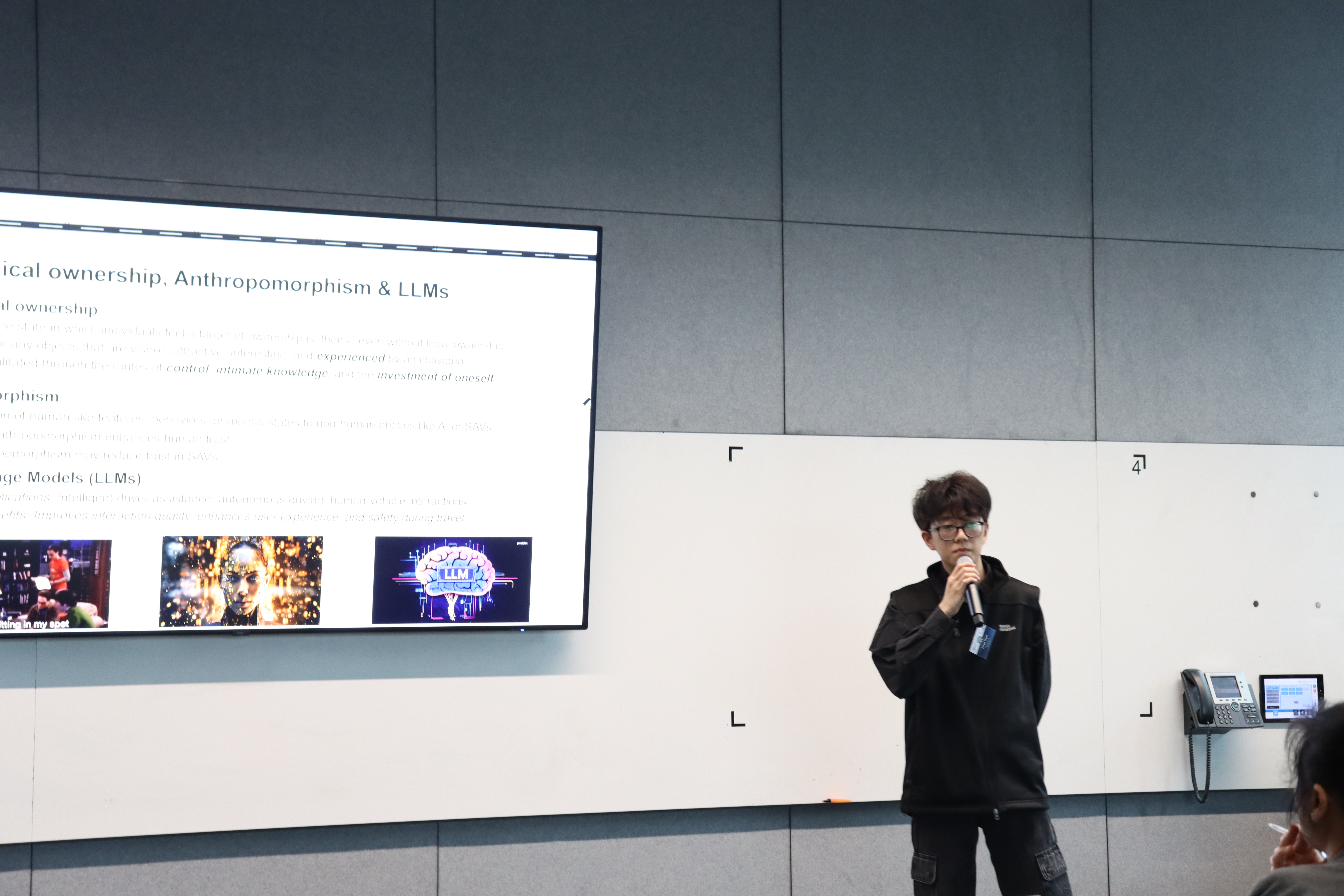 Lirui Guo presenting at the 2024 Monash Engineering Conference